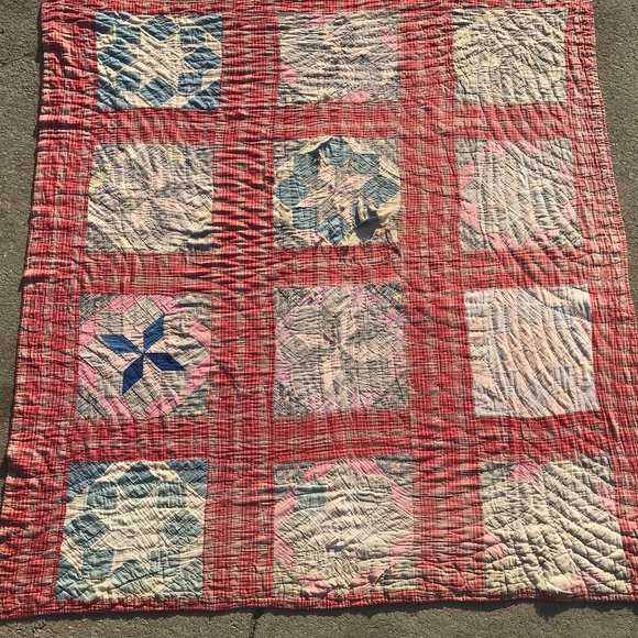 Other - Vintage Hand sewn Quilt